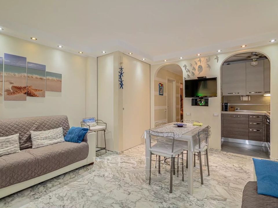 Lejlighed i Juan-les-Pins, Alpes-Maritimes - foto 3