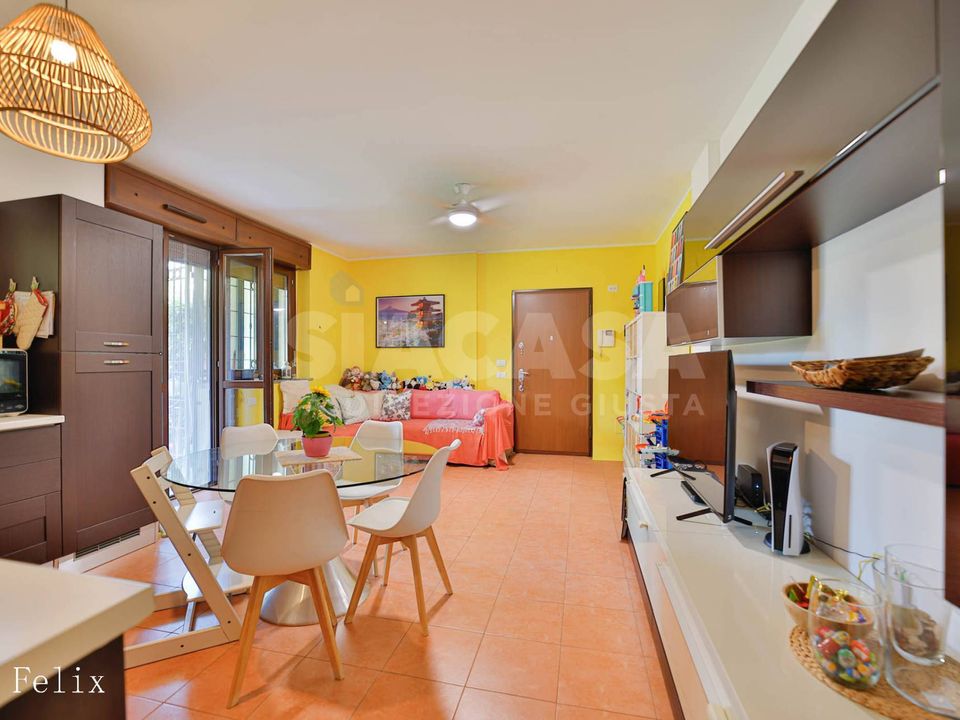 Apartment in Agrate Brianza, Monza and Brianza - photo 5
