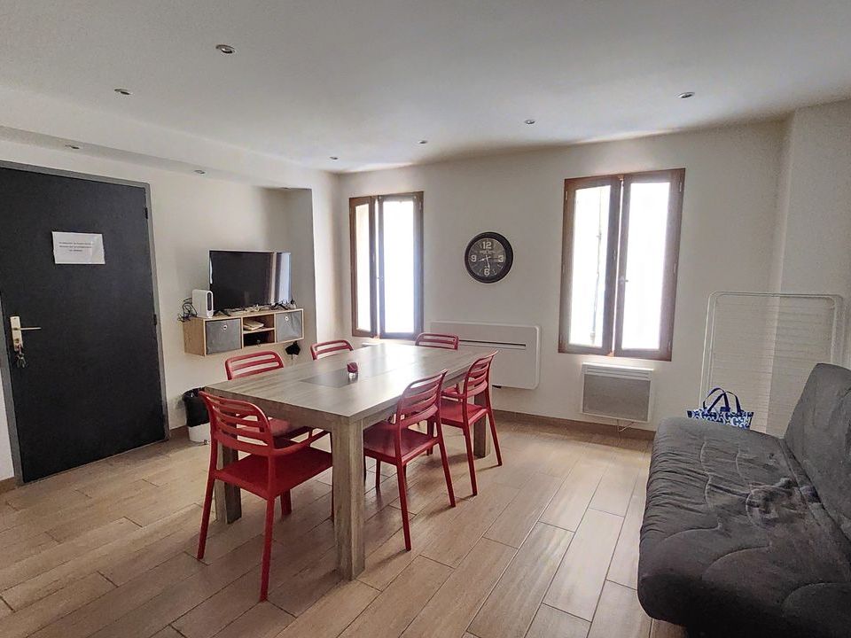 Lejlighed i La Ciotat, Bouches-du-Rhone - foto 1