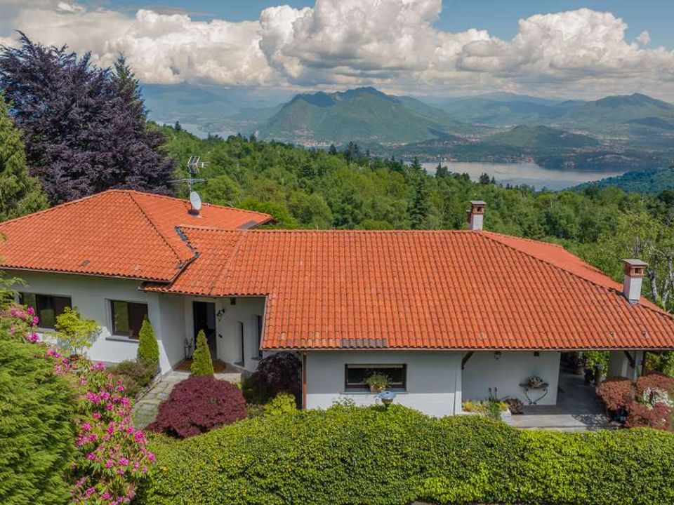 Villa en Gignese, Verbano Cusio Ossola - foto 3