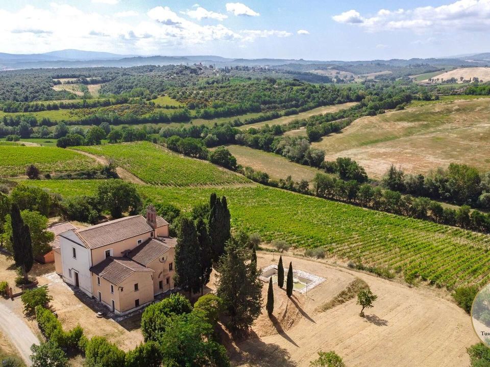 Farm hus i Monteroni d'Arbia, Siena - foto 1