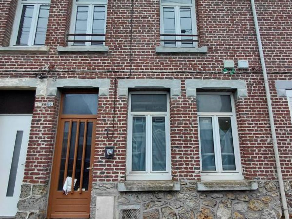 Villa in Wingles, Pas-de-Calais - foto 1