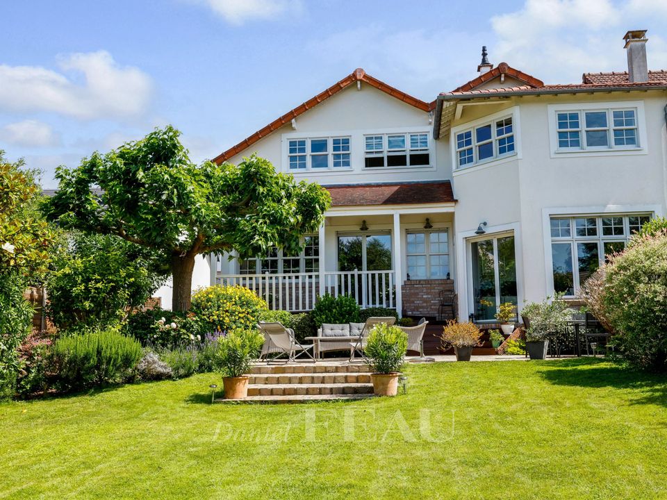 Villa i Le Chesnay-Rocquencourt, Yvelines - foto 1