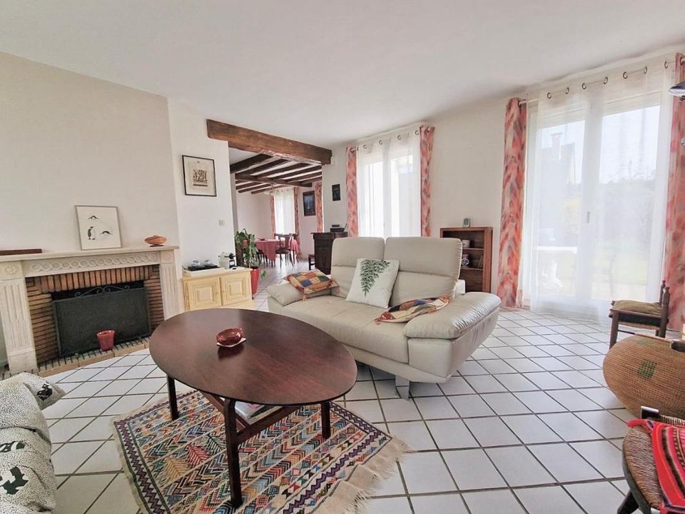 Villa in Pontault-Combault, Seine-et-Marne - foto 2