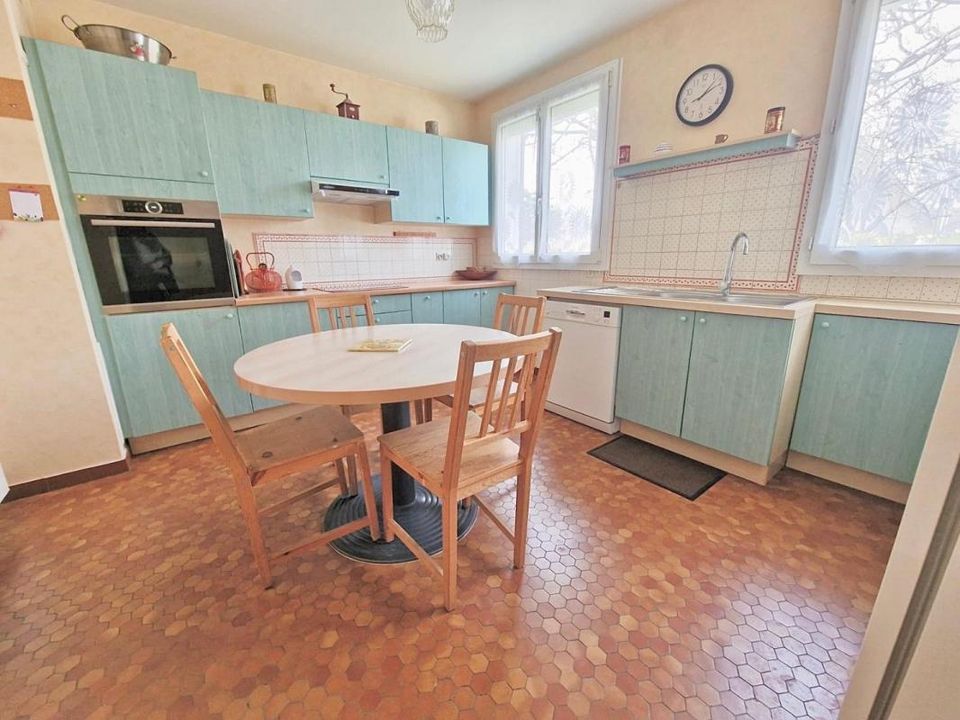 Villa in Pontault-Combault, Seine-et-Marne - foto 5