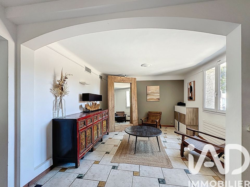 Villa i Saint-Saturnin-lès-Avignon, Vaucluse - foto 4