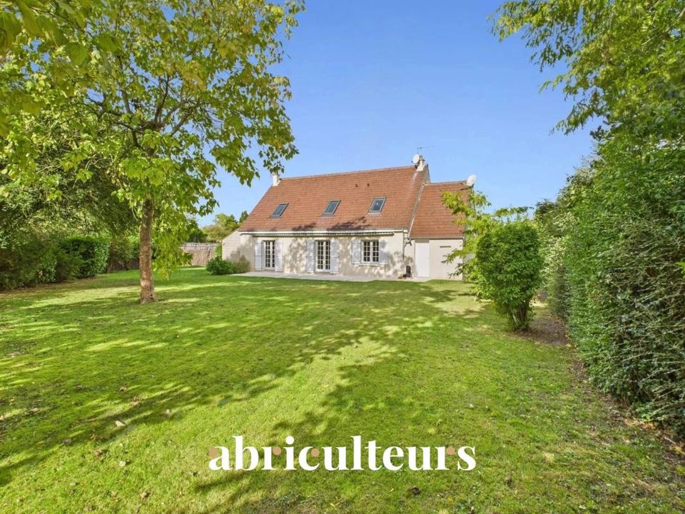 Villa i Avilly-Saint-Léonard, Oise - foto 1