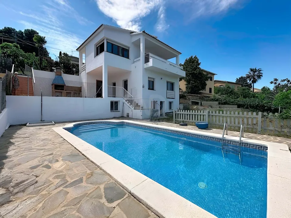 Byhus i Tarragona, Tarragona - foto 1