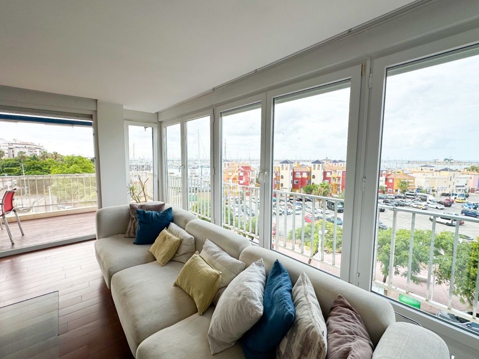 Apartment in Torrevieja, Alicante - photo 5