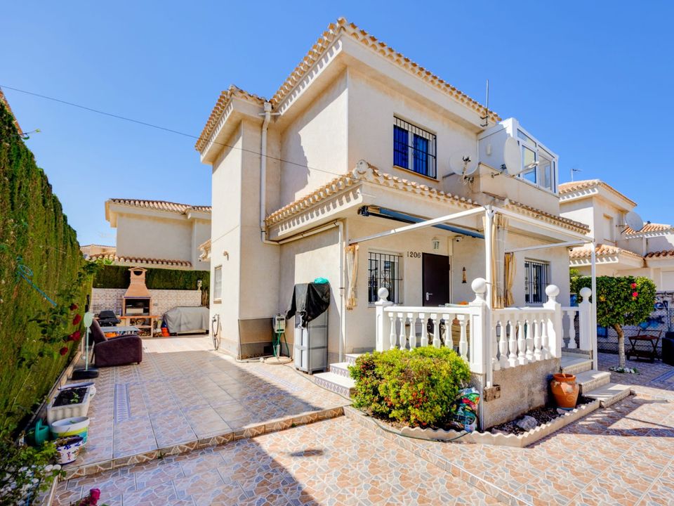 Villa i Playa Flamenca, Alicante - foto 1