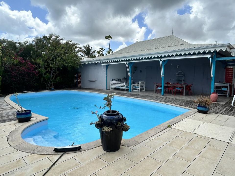 Villa en Sainte-Luce, Martinique - foto 1