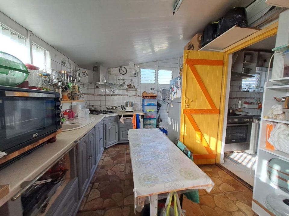 Villa en Riviere-Pilote, Martinique - foto 3