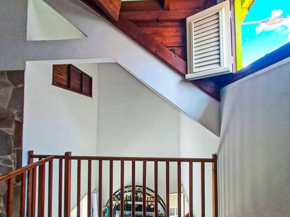 Casa de pueblo en Le Frasnois, Martinique - foto 4