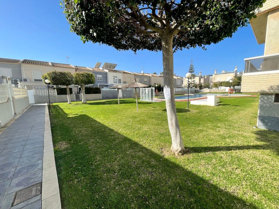 Lejlighed i Torrevieja, Alicante - foto 4