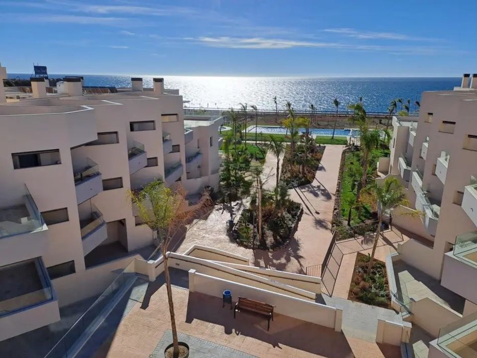 Lejlighed i Almayate Alto, Malaga - foto 1