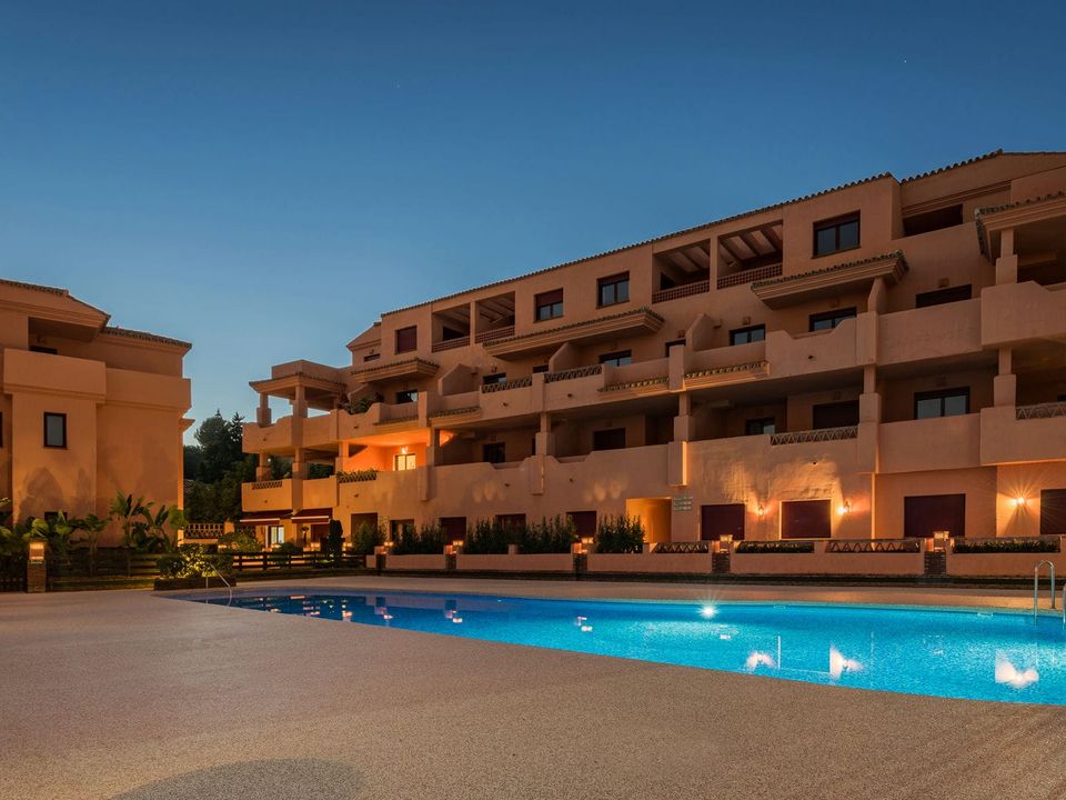 Lejlighed i Benahavis, Malaga - foto 4