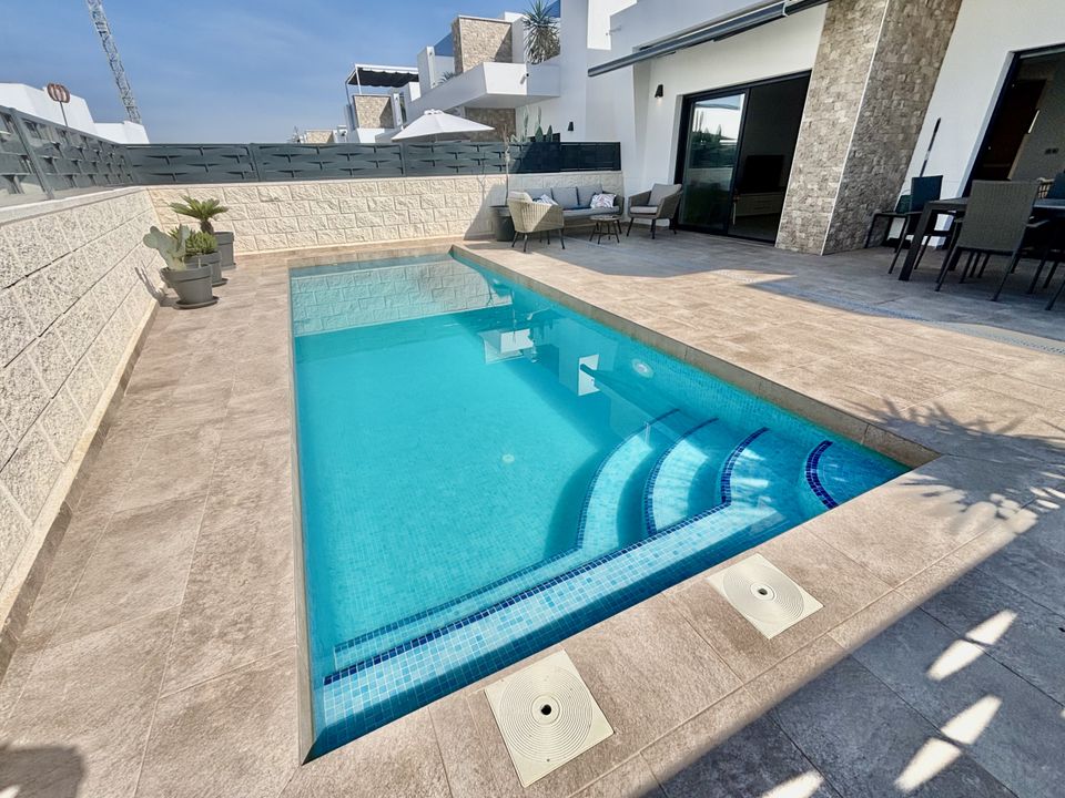 Villa i Benijofar, Alicante - foto 1
