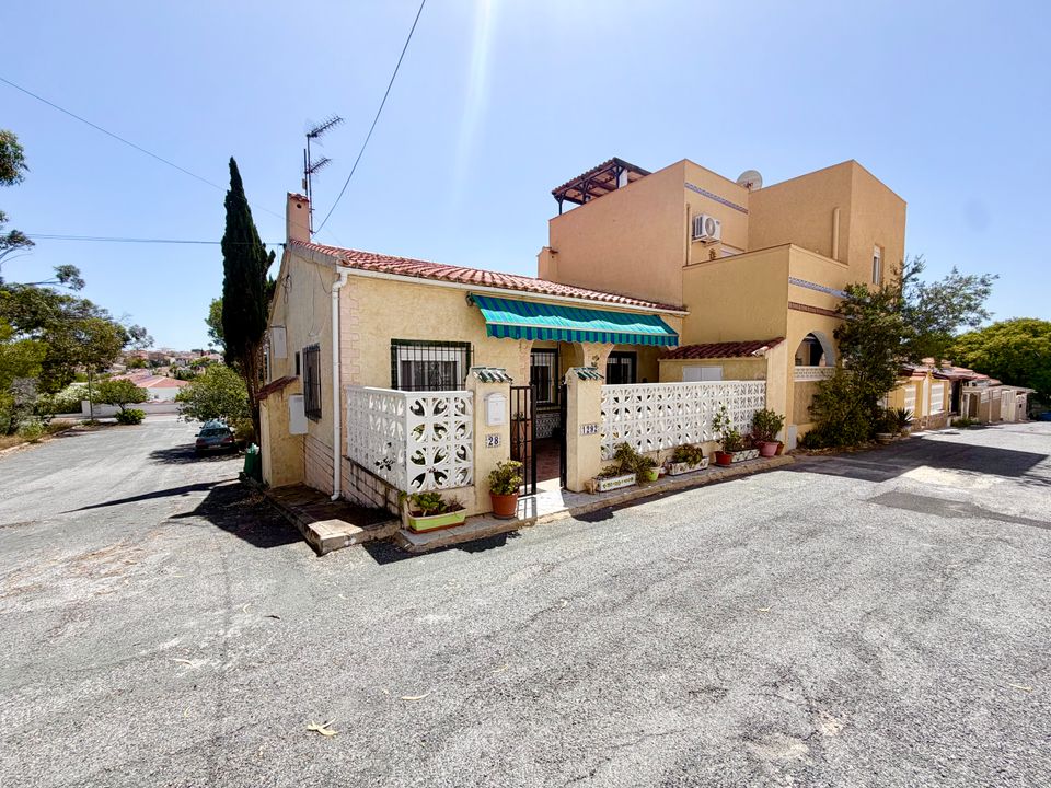 Reihenhaus in La Marina, Alicante - Foto 1