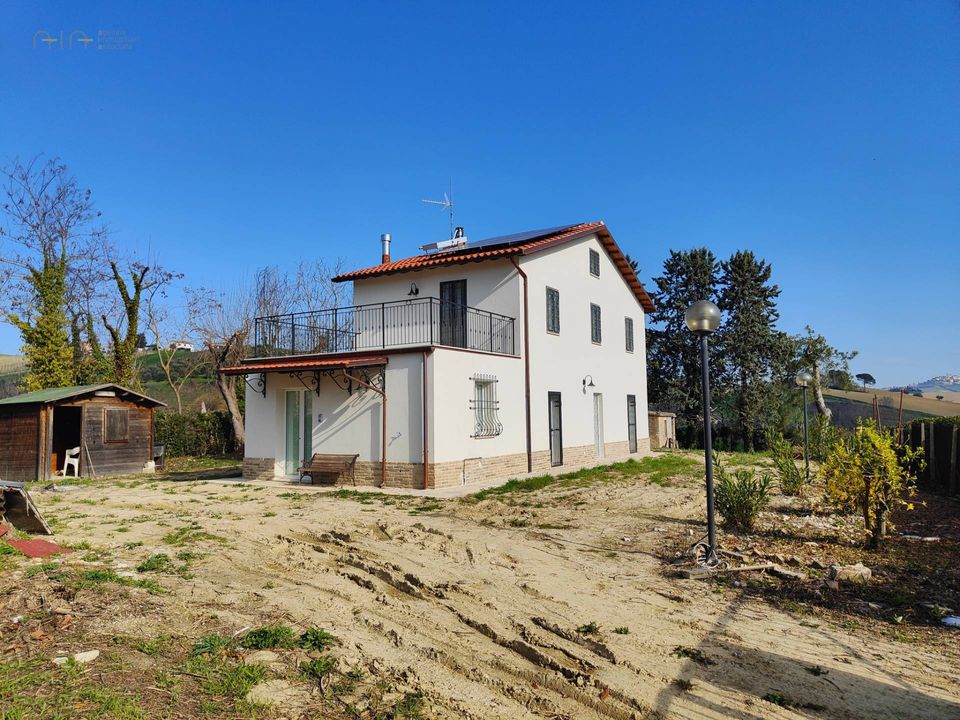 Landejendom i Castignano, Ascoli Piceno - foto 2