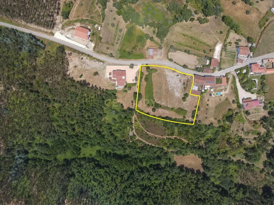 Helårsgrund i Santo Andre, Setubal - foto 1