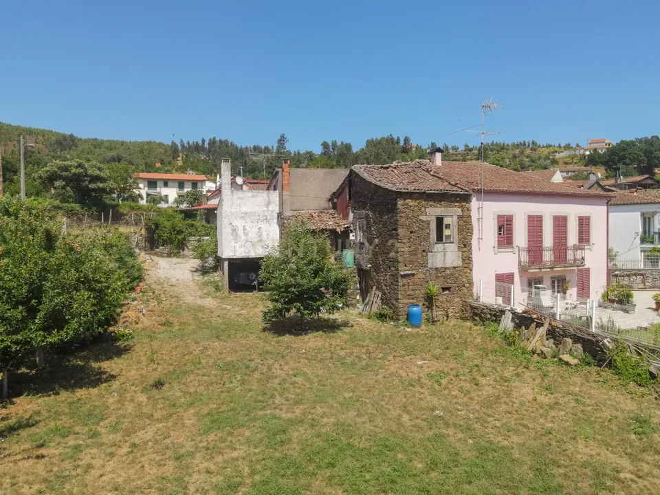 Helårsgrund i Oliveira do Hospital, Coimbra - foto 1