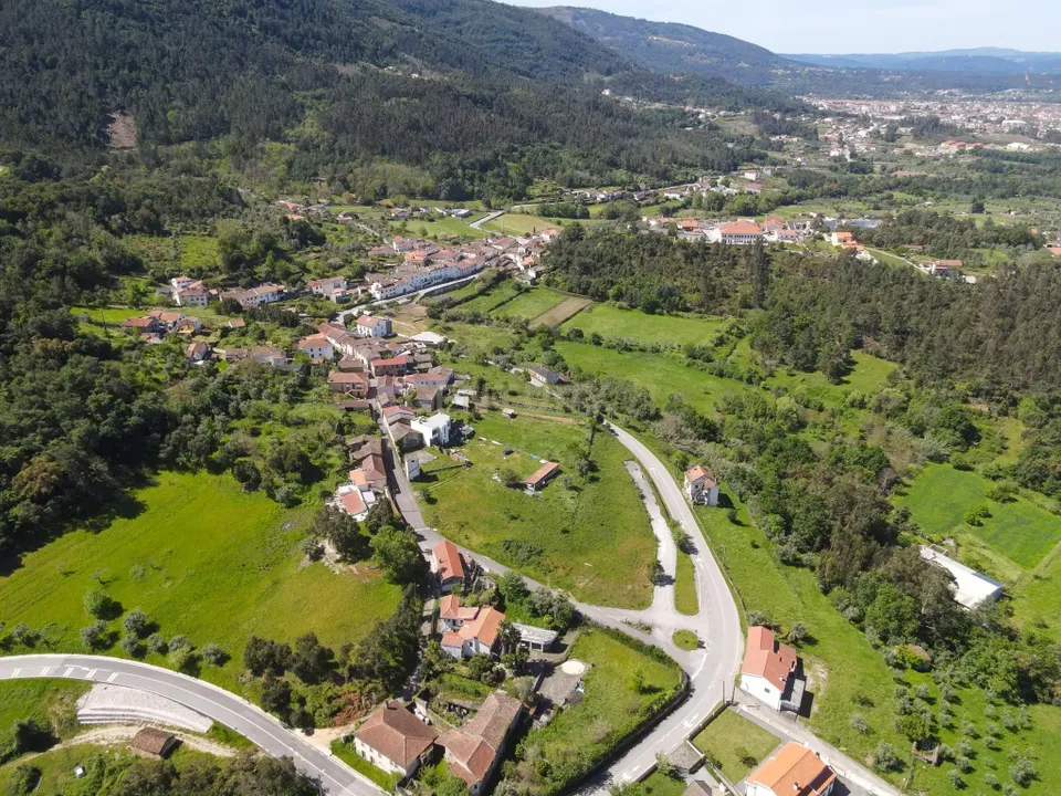 Helårsgrund i Lousa, Coimbra - foto 5