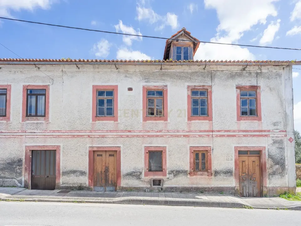 Erhvervsejendom i Vila Nova de Poiares, Coimbra - foto 2
