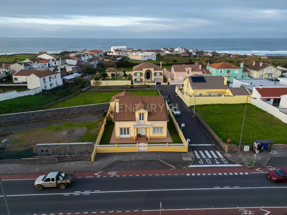 Villa i Ribeira Grande, Sao Miguel - foto 3