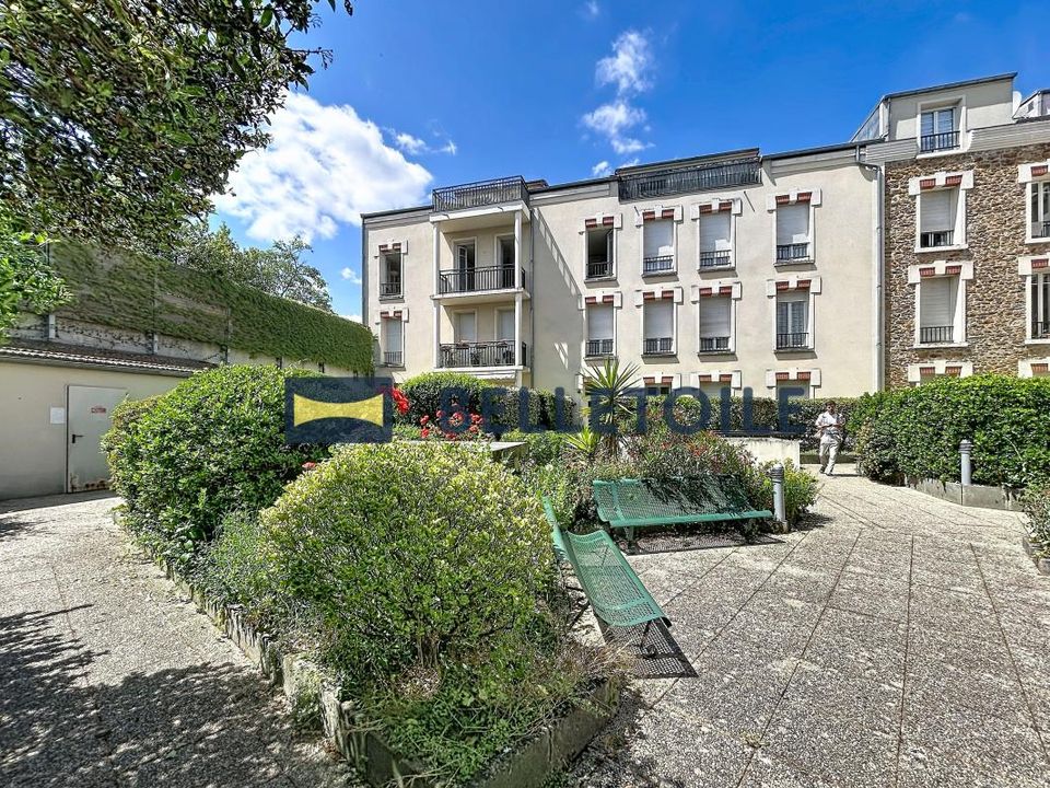 Lejlighed i Maisons-Alfort, Val-de-Marne - foto 1