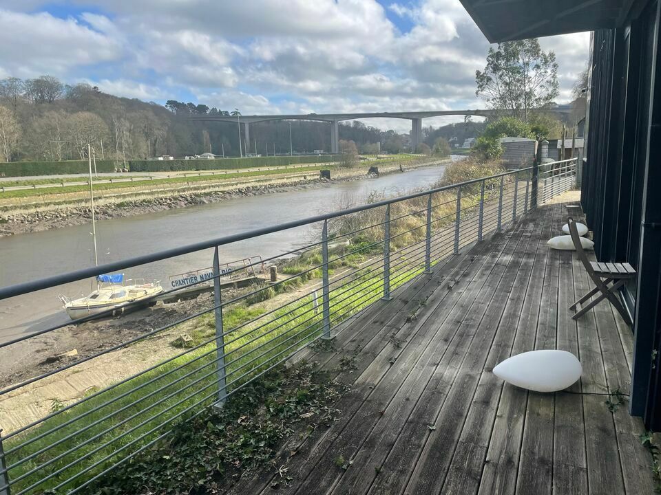 Propiedad comercial en Saint-Martin-des-Champs, Finistere - foto 1