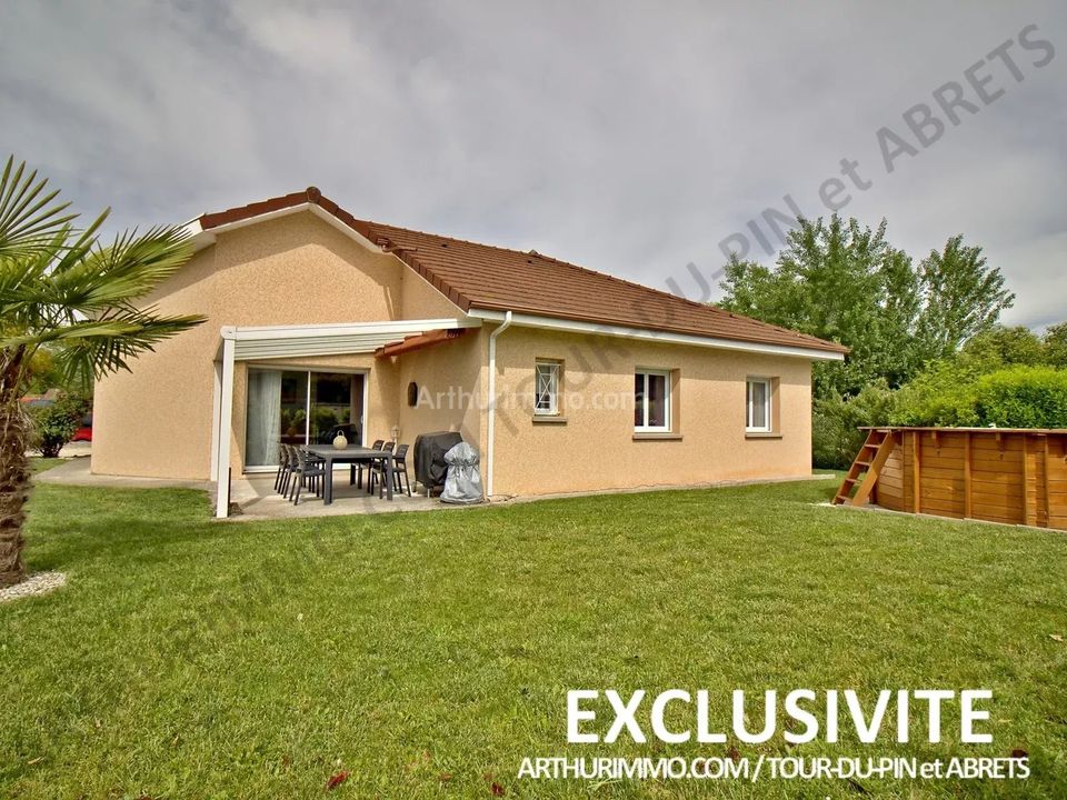 Villa i Les Abrets en Dauphine, Isere - foto 1