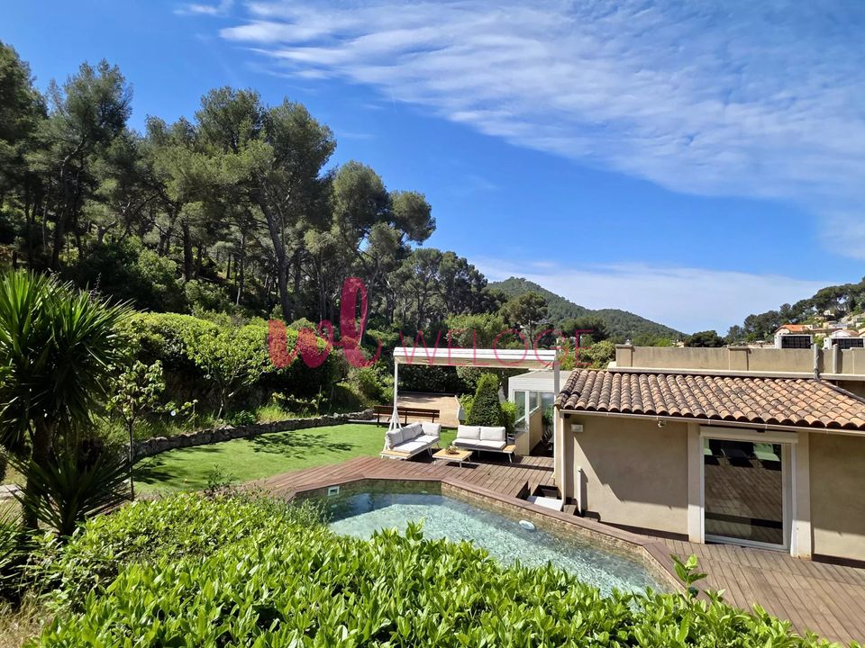 Villa i Marseille, Bouches-du-Rhone - bilde 1