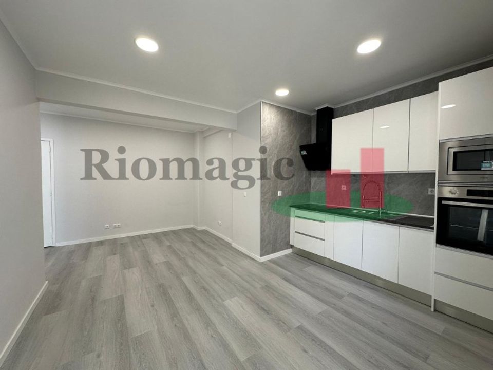 Lejlighed i Amadora, Lisbon - foto 3