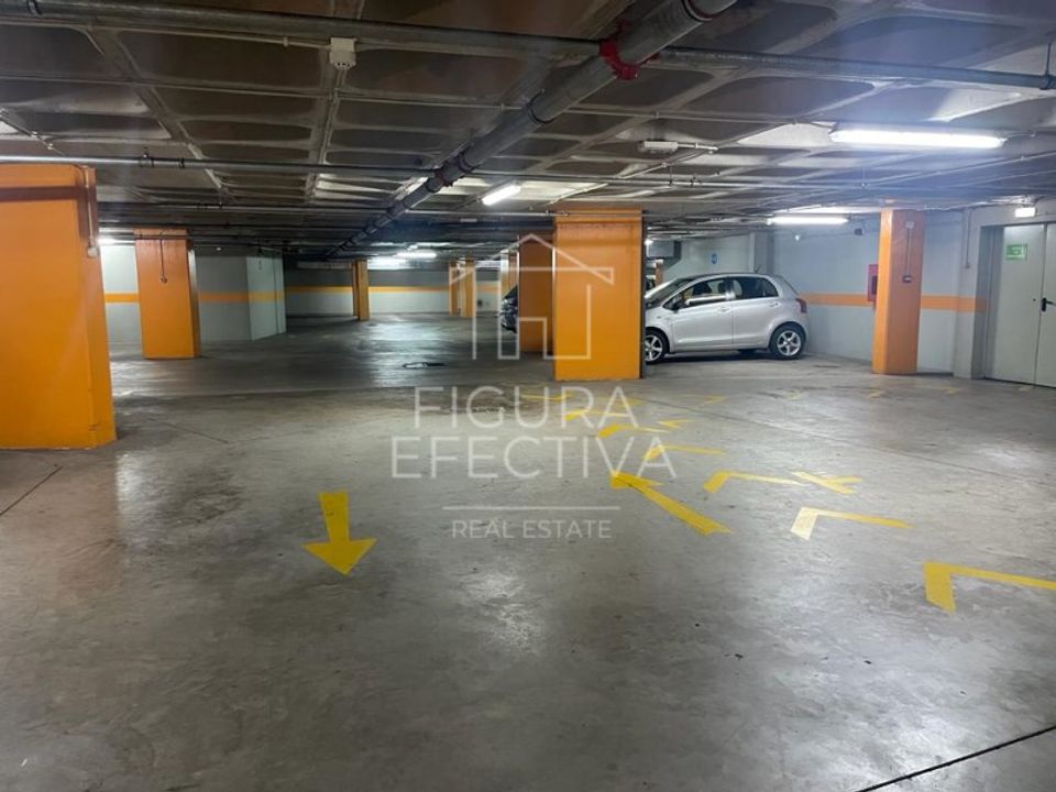 Parkeringsplads i Santa Cruz, Madeira - foto 3