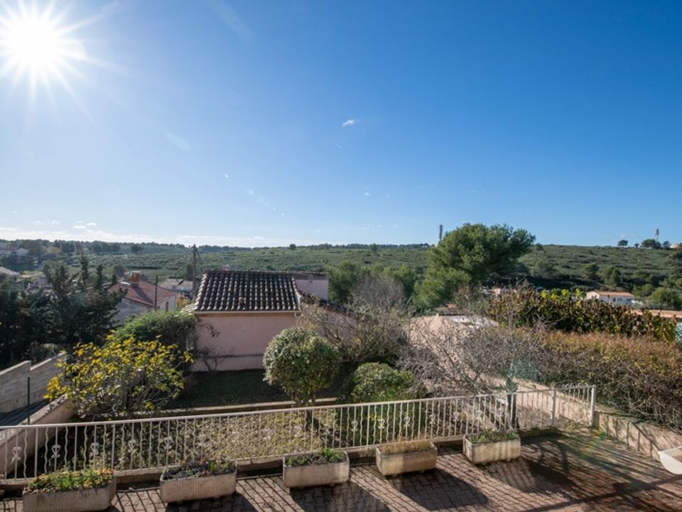 Villa i Les Pennes-Mirabeau, Bouches-du-Rhone - foto 1