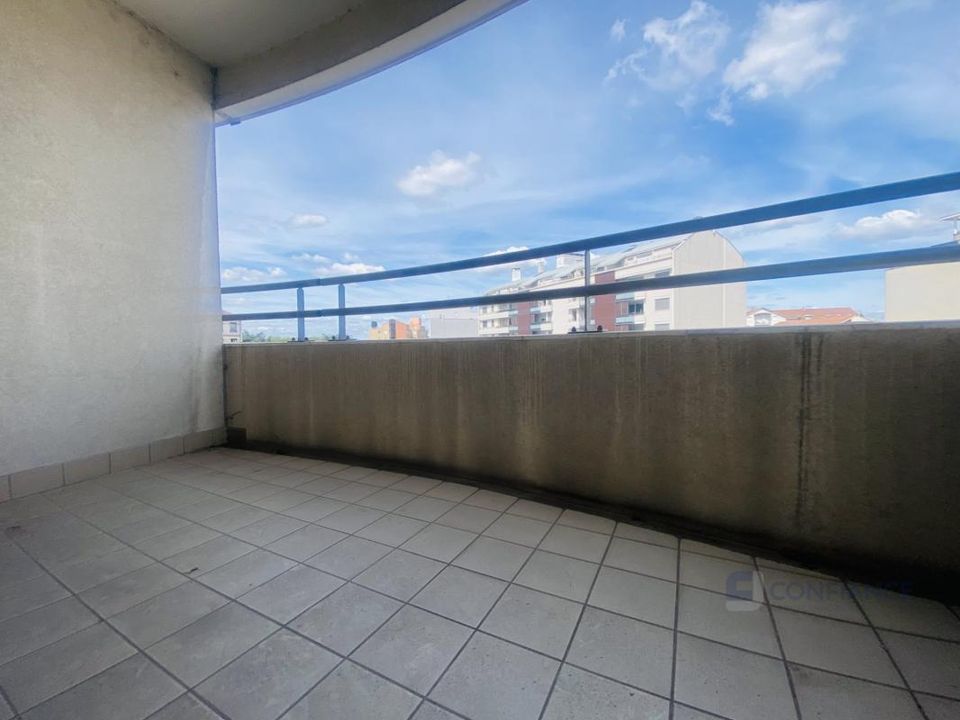 Lejlighed i Villeurbanne, Rhone - foto 2