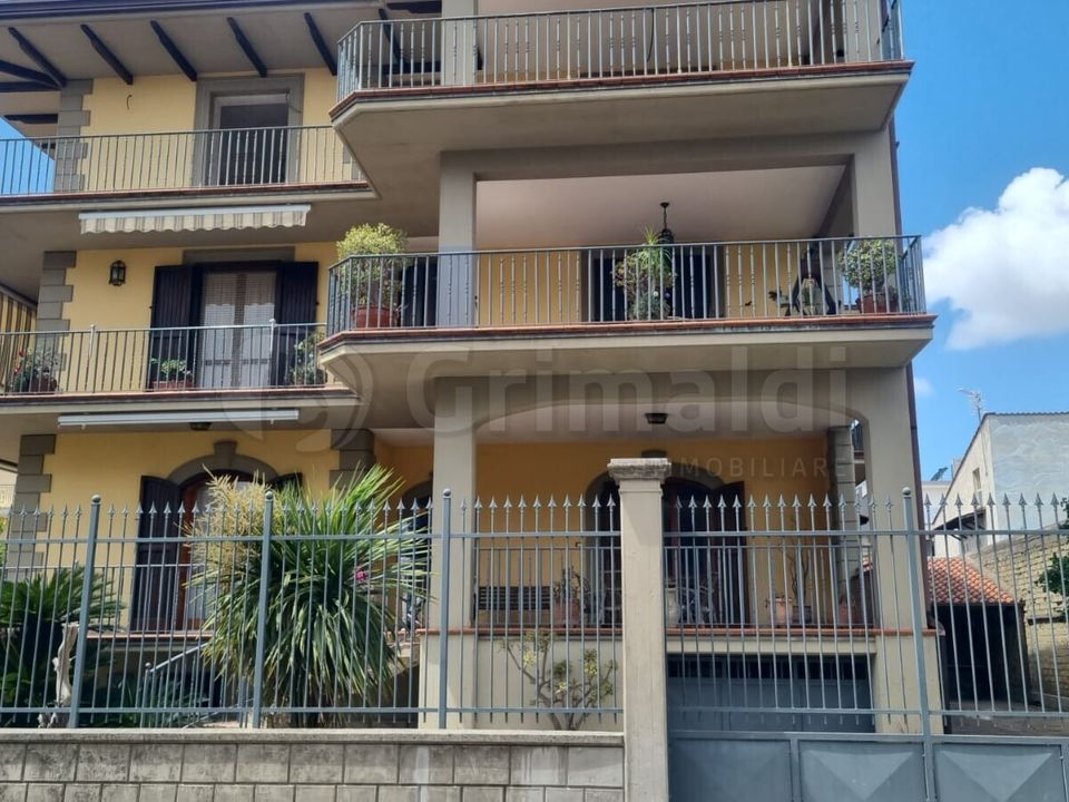 Leilighet i Gricignano di Aversa, Caserta - bilde 1