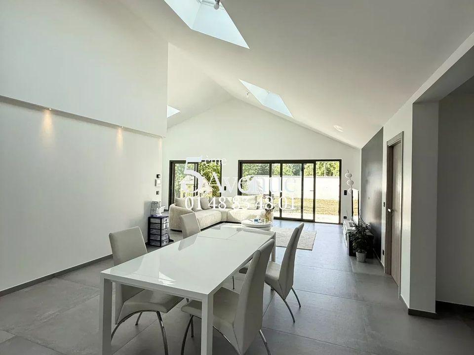 Villa i Sucy-en-Brie, Val-de-Marne - foto 3