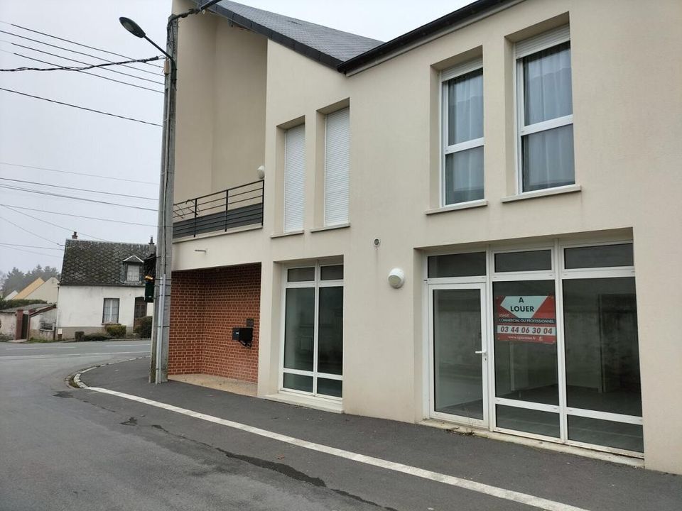 Erhvervsejendom i Sainte-Geneviève, Oise - foto 1