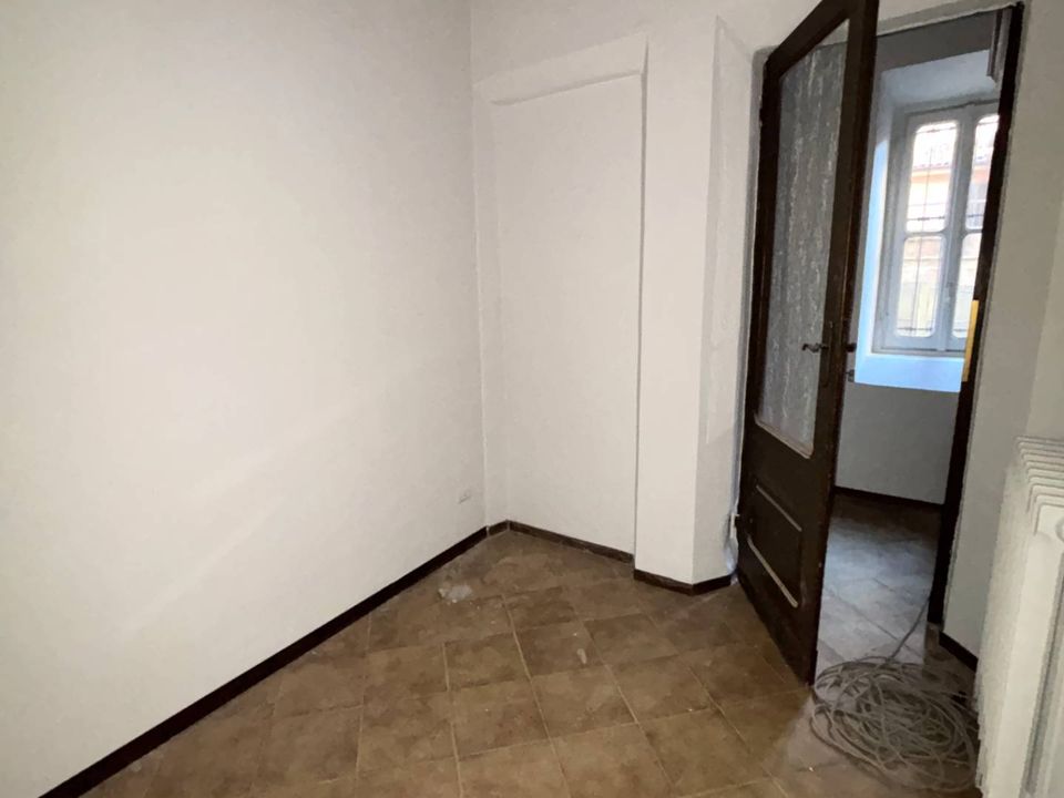 Lejlighed i Vercelli, Vercelli - foto 4