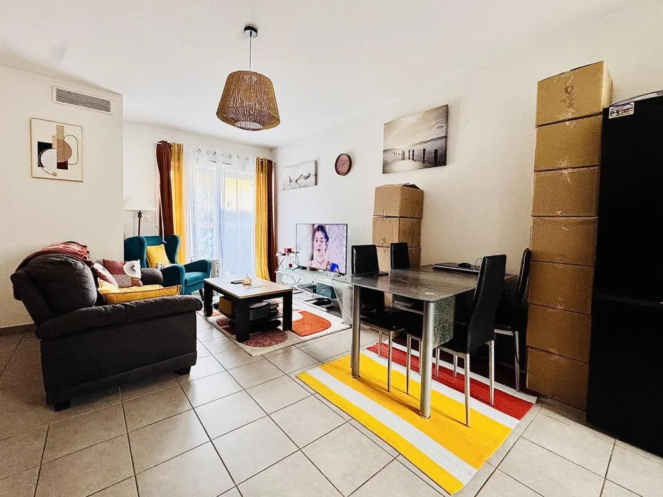 Villa i Manosque, Alpes-de-Haute-Provence - bilde 1