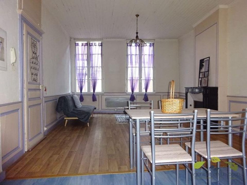 Apartament a Saint-Leonard-de-Noblat, Haute-Vienne - foto 1