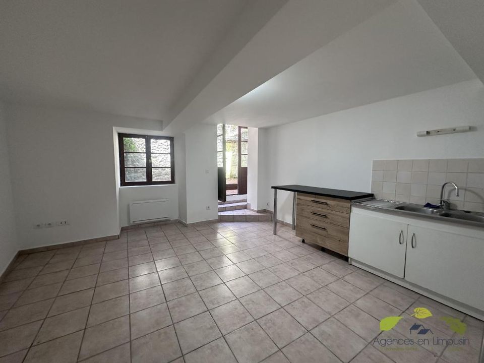 Apartament a Saint-Leonard-de-Noblat, Haute-Vienne - foto 3