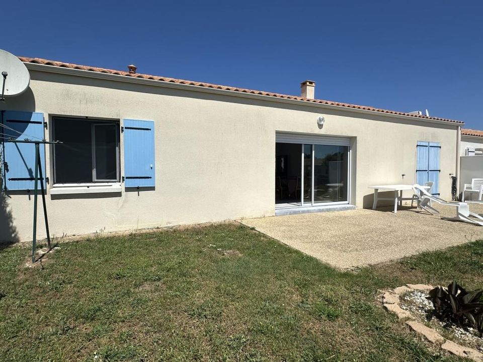 Villa en Saint-Vincent-sur-Jard, Vendee - foto 1