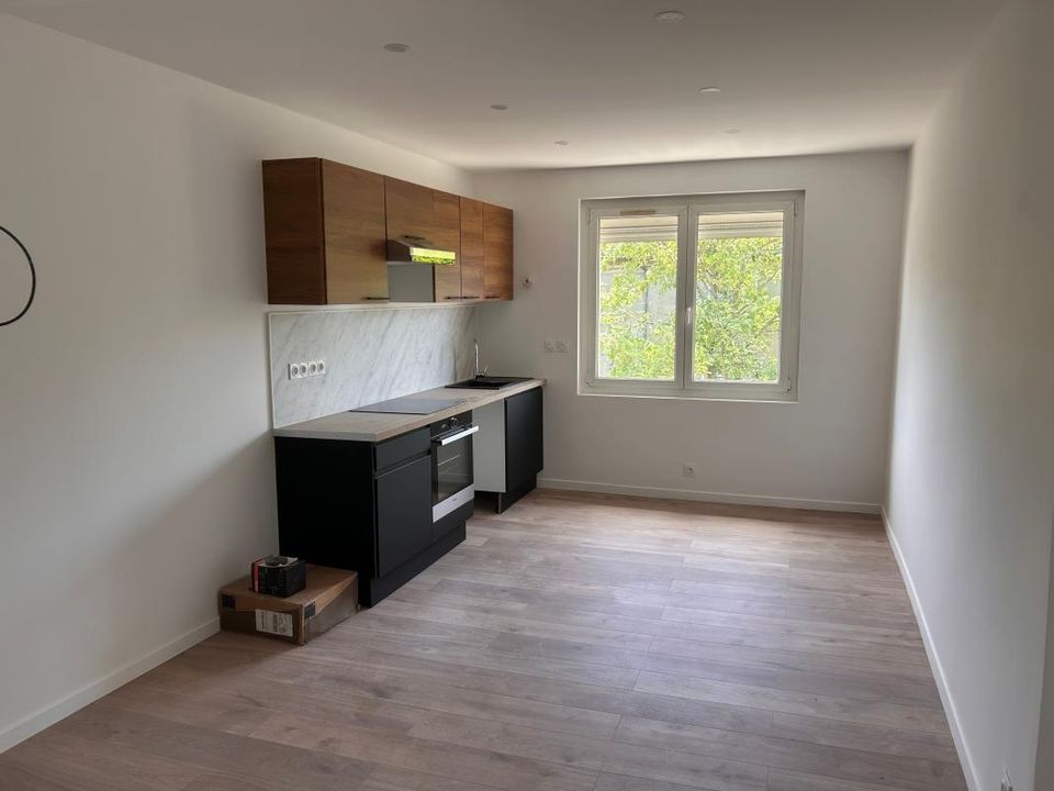 Maisonette in La Fare-les-Oliviers, Bouches-du-Rhone - Foto 4