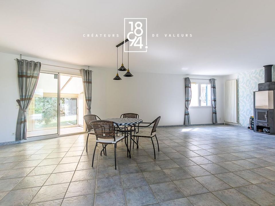 Villa en Saint-Cannat, Bouches-du-Rhone - foto 4