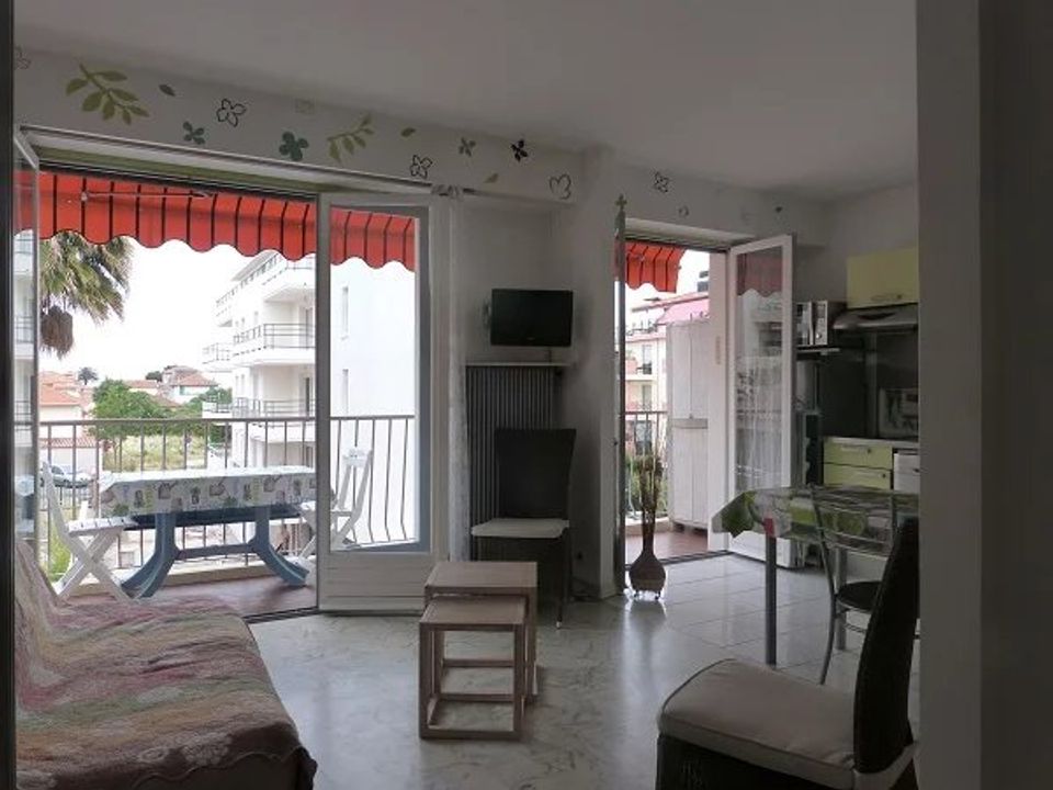 Lejlighed i Cagnes-sur-Mer, Alpes-Maritimes - foto 2