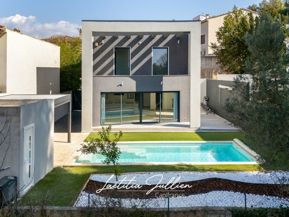 Villa i Marseille, Bouches-du-Rhone - foto 1