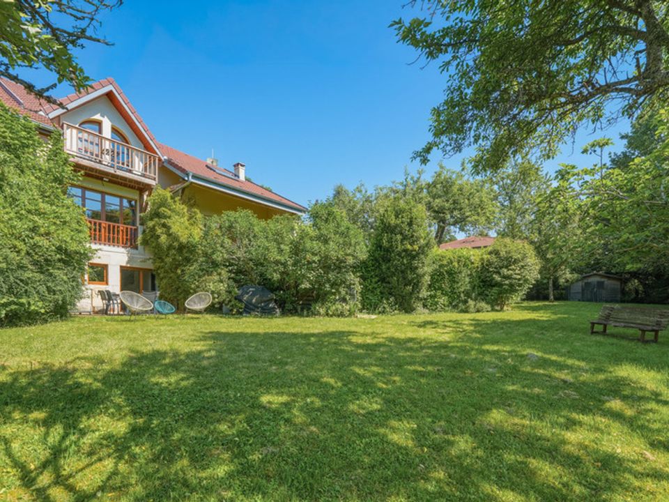 Villa i Échenevex, Ain - foto 1