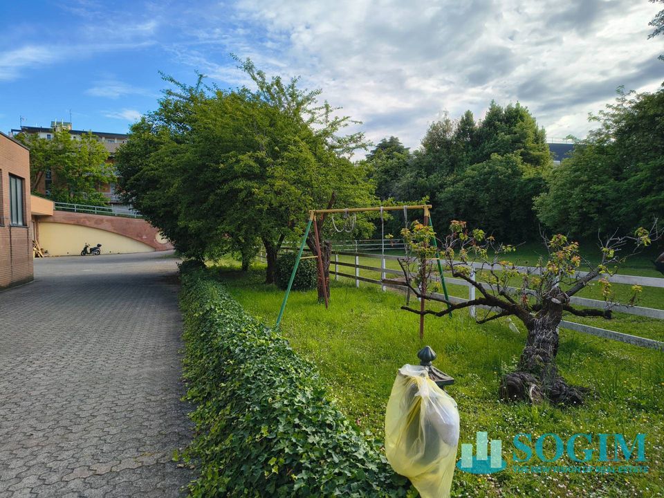 Erhvervsejendom i Seregno, Monza and Brianza - foto 4